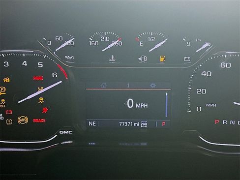 Used 2021 GMC Sierra 1500 SLE w/ X31 Off-Road Package image 15