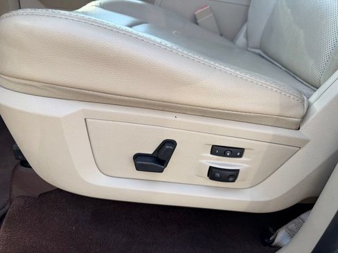 Used 2015 RAM 1500 Laramie w/ Convenience Group RWD image 15