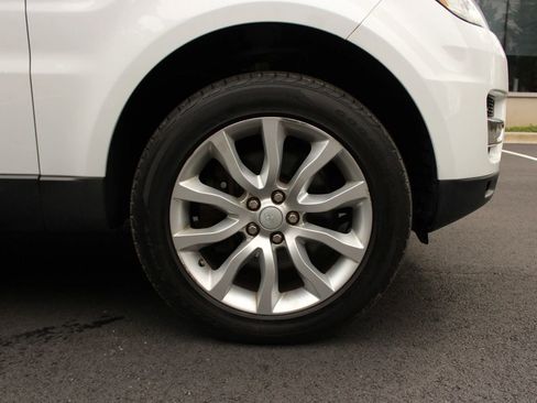 Used 2016 Land Rover Range Rover Sport HSE image 4