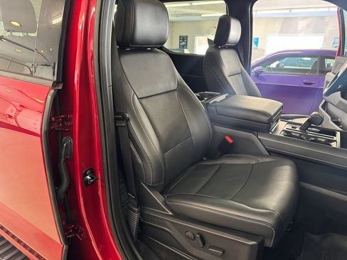 Used 2024 Ford F150 XLT w/ Equipment Group 303A High image 8