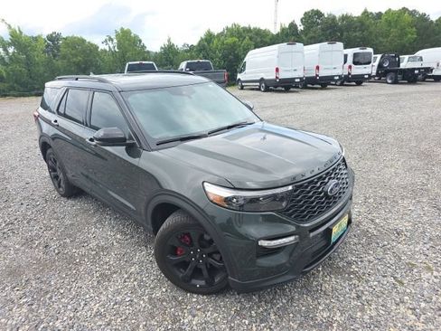 Used 2024 Ford Explorer ST w/ Equipment Group 401A AWD/4WD image 2