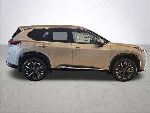 New 2026 Nissan Rogue Platinum w/ Tech Package image 6