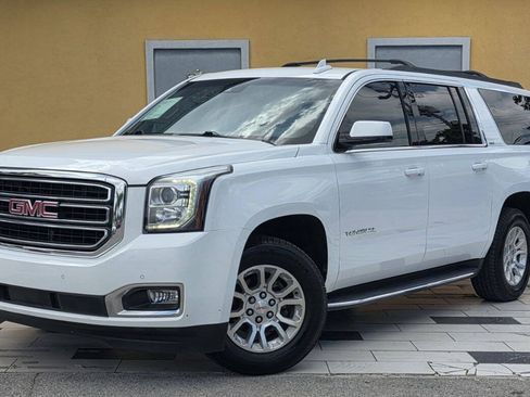 Used 2019 GMC Yukon XL SLT w/ HD Trailering Package RWD image 1