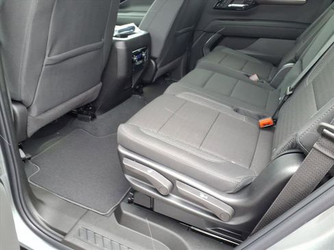 New 2026 Chevrolet Tahoe LS image 6