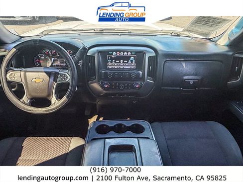 Used 2018 Chevrolet Silverado 1500 LT w/ LT Eassist Package RWD image 11