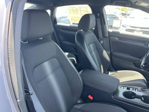 Certified 2025 Honda Civic Sport image 27