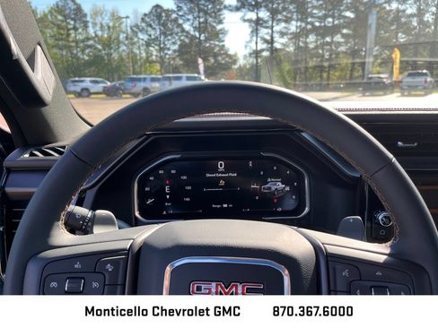 New 2026 GMC Sierra 1500 AT4 w/ AT4 Premium Package AWD/4WD image 15