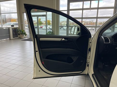 Used 2009 Audi Q7 TDI Premium Plus image 9