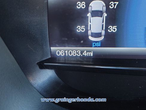 Used 2017 Ford Explorer Limited w/ Class II Trailer Tow Package image 22