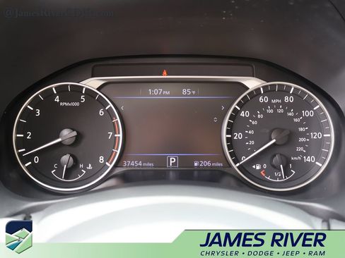 Used 2025 Nissan Altima 2.5 SV FWD image 28