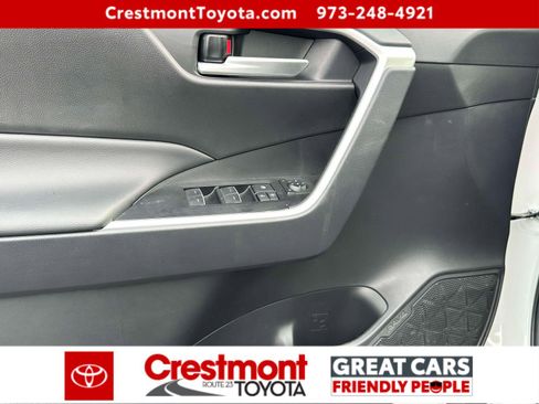 Certified 2025 Toyota RAV4 XLE w/ Convenience Package image 14