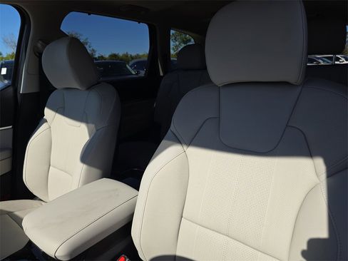 New 2025 Kia Telluride EX image 24
