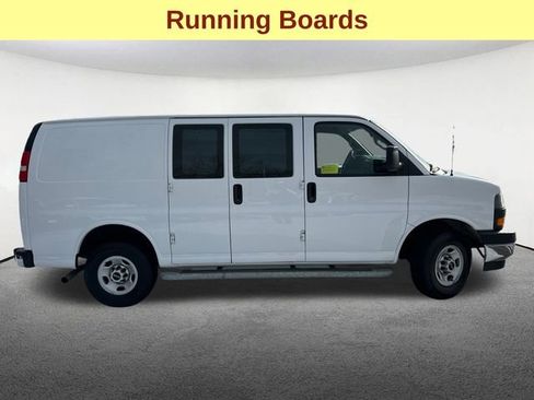 Used 2024 GMC Savana 2500 w/ Driver Convenience Package image 12