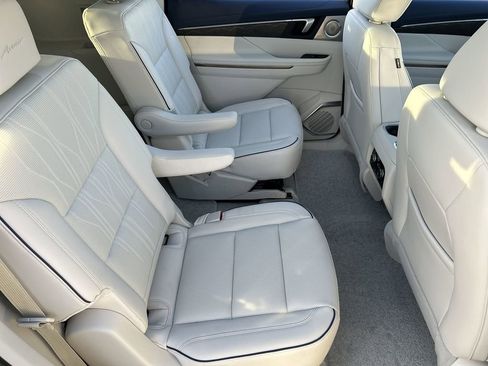 New 2026 Buick Enclave Avenir w/ Super Cruise Package AWD/4WD image 28