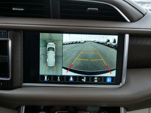Used 2022 GMC Yukon Denali AWD/4WD image 27