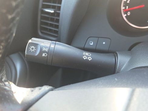 Used 2011 Nissan Altima 2.5 S w/ 2.5S Premium Pkg image 32