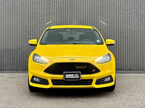 Certified 2018 Ford Focus ST image 8