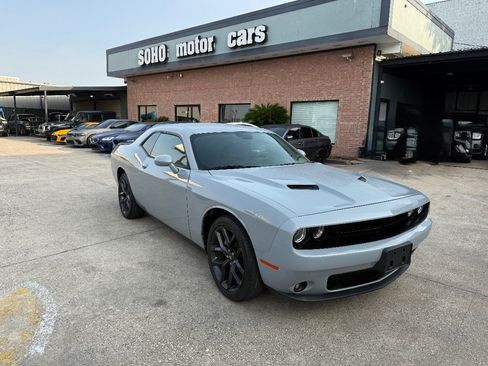 Used 2021 Dodge Challenger SXT w/ Blacktop Package RWD image 3
