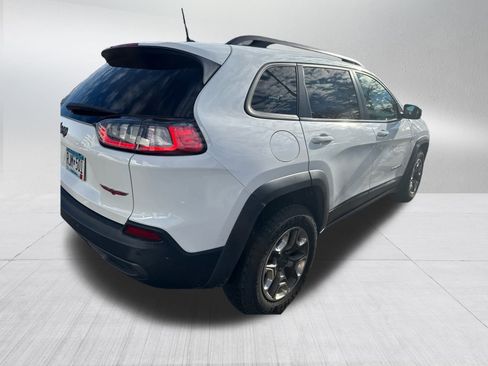 Used 2019 Jeep Cherokee Trailhawk w/ Comfort/Convenience Group image 2