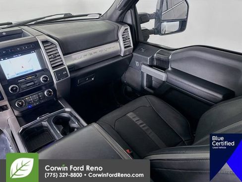 Certified 2019 Ford F250 Platinum w/ Platinum Ultimate Package AWD/4WD image 29