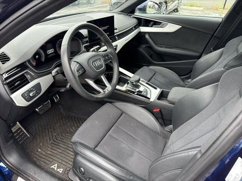 Used 2022 Audi A4 2.0T Premium Plus w/ Premium Plus Package AWD/4WD image 5