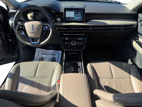 Used 2022 Lincoln Corsair Reserve w/ Luxury Package image 13