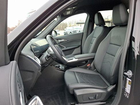 Used 2025 BMW X1 xDrive28i image 13