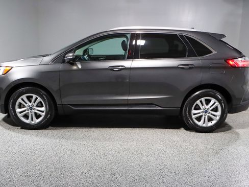 Used 2019 Ford Edge SEL w/ Equipment Group 201A image 10