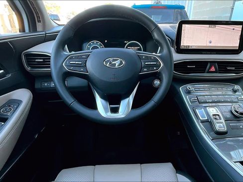 Used 2023 Hyundai Santa Fe SEL Premium image 6