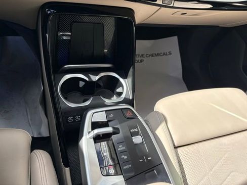 Used 2023 BMW X1 xDrive28i image 13