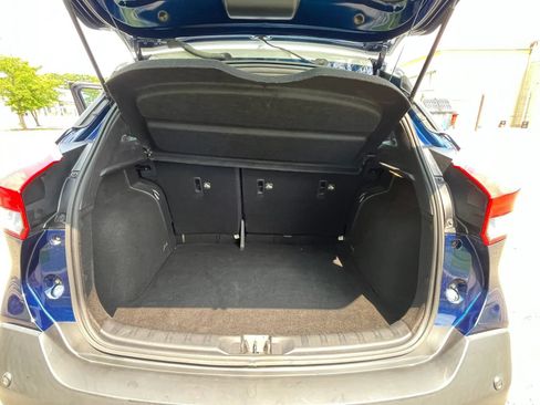Used 2020 Nissan Kicks SR FWD image 17