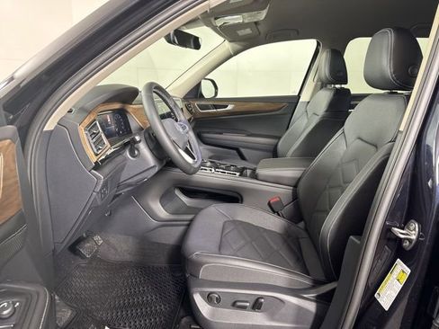 New 2026 Volkswagen Atlas SE AWD/4WD image 11
