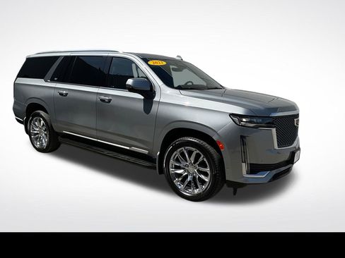 Used 2023 Cadillac Escalade ESV Premium Luxury w/ LPO, Radiant Package AWD/4WD image 22