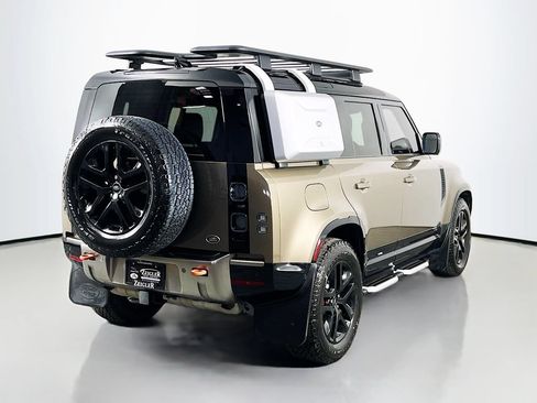 Used 2021 Land Rover Defender 110 X AWD/4WD image 5