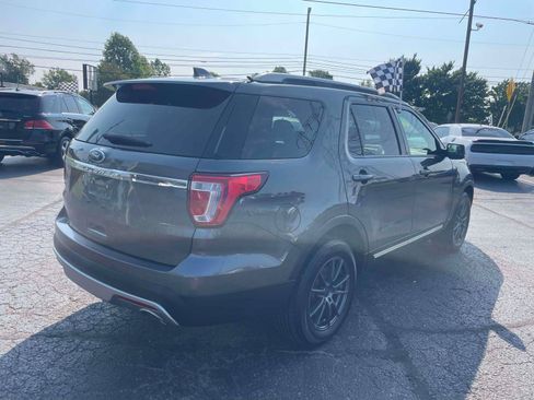 Used 2016 Ford Explorer XLT FWD image 7