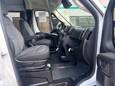 Used 2023 RAM ProMaster 3500 image 11