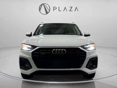Certified 2025 Audi Q5 Premium w/ Convenience Plus Package image 8