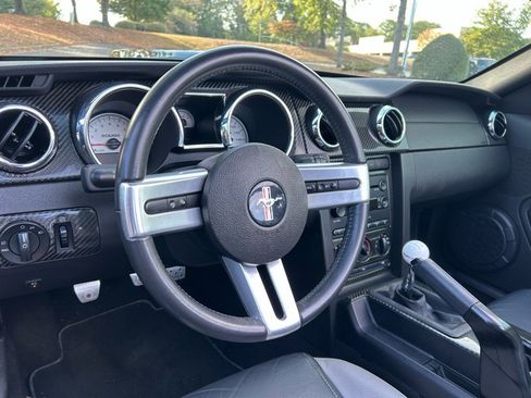 Used 2006 Ford Mustang GT image 13