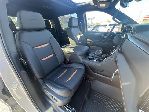 New 2026 GMC Sierra 1500 AT4 w/ AT4 Premium Package image 11