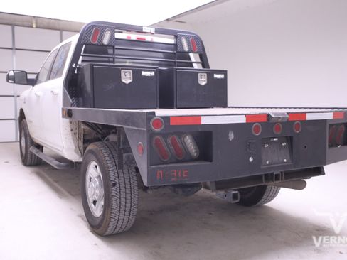 Used 2019 RAM 2500 Big Horn image 2