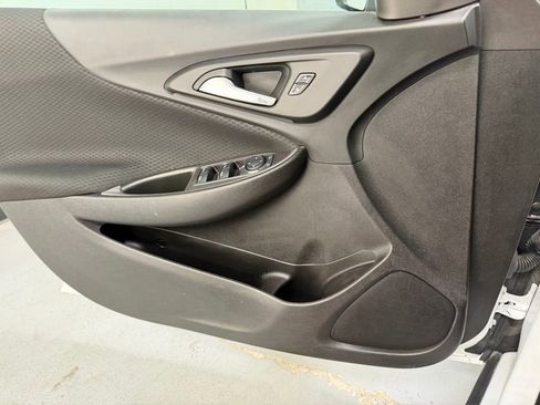Used 2022 Chevrolet Malibu LS image 13