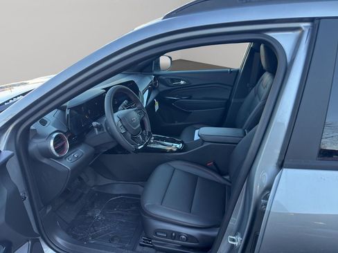 New 2026 Chevrolet Trax RS w/ Sunroof Package image 10