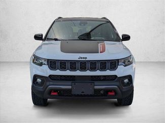 Used 2025 Jeep Compass Trailhawk AWD/4WD video 2