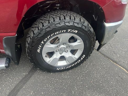 Used 2020 RAM 1500 Big Horn AWD/4WD image 8