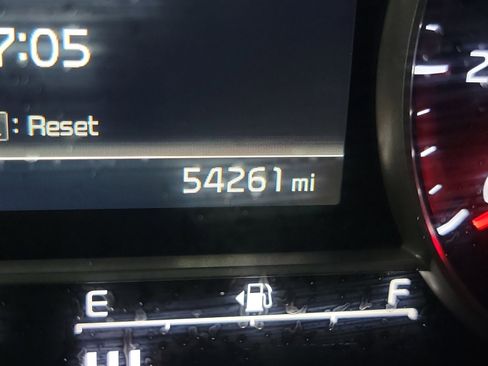 Used 2021 Kia Sorento SX image 19