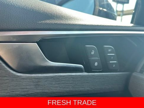 Used 2023 Audi A4 2.0T Premium Plus AWD/4WD image 17