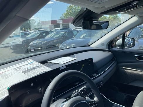 New 2026 Kia Carnival SX image 39