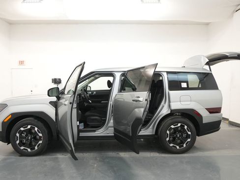 New 2026 Hyundai Santa Fe SE image 26