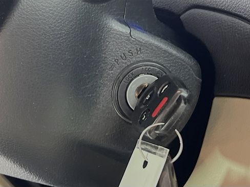 Used 2016 Subaru Outback 2.5i Premium image 23