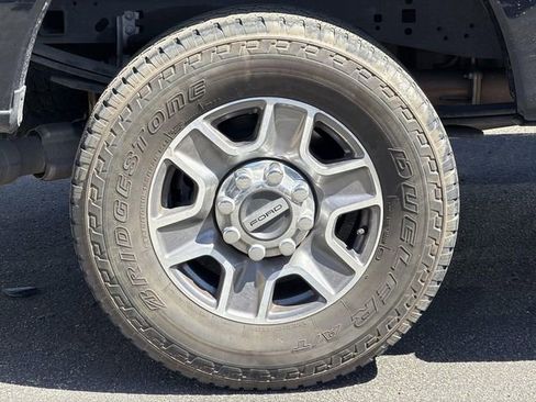 Used 2024 Ford F250 Lariat AWD/4WD image 5